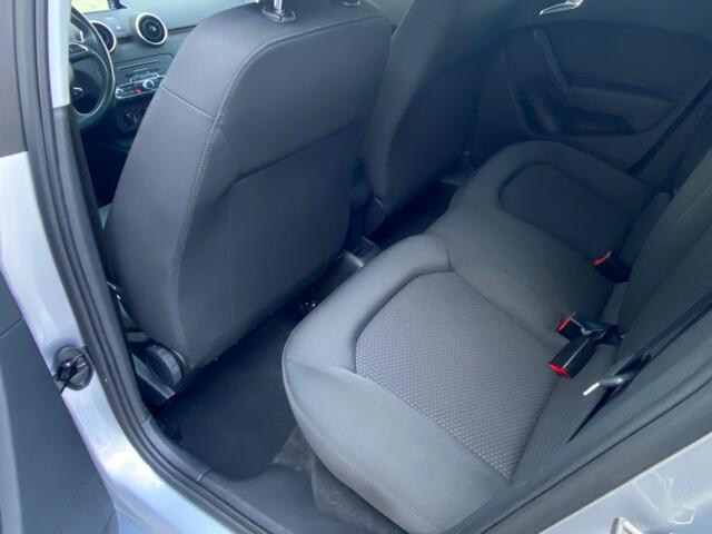 Audi A1 Sportback 1.0 TFSI 5 Drs Automaat S-Line