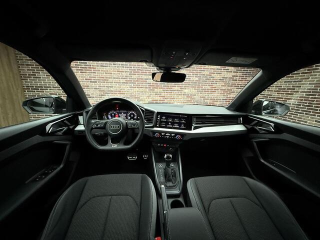 Audi A1 Sportback 25 TFSI S-Line edition | LED| Keyless|