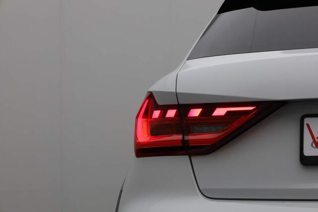 Audi A1 citycarver 30 TFSI 116PK epic | Navi | Parkeersensoren voor/achter | Cruise | Virtual Cockpit | Clima | Apple Carplay / Android Auto