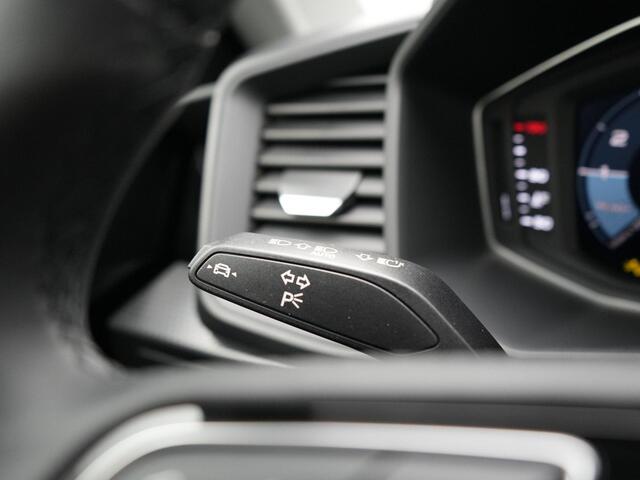 Audi A1 Sportback 30 TFSI Advanced S-line edition | MMI navigatie plus | Parkeerhulp plus | Autom. airconditioning 2 zones | Audi virtual cockpit | MMI navigatie plus MMI touch