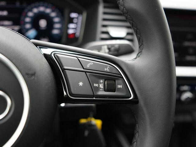 Audi A1 Sportback 30 TFSI Advanced S-line edition | MMI navigatie plus | Parkeerhulp plus | Autom. airconditioning 2 zones | Audi virtual cockpit | MMI navigatie plus MMI touch
