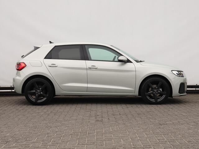 Audi A1 Sportback 25 TFSI Advanced edition 95pk S-tronic | LED | 17" Velgen | Stoelverwarming | Cruise control