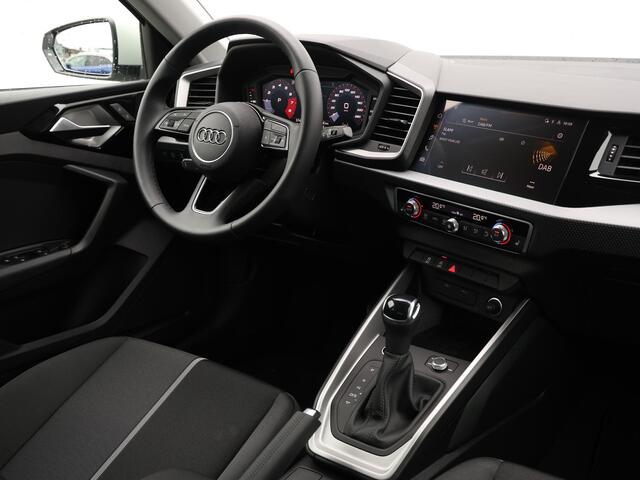 Audi A1 Sportback 25 TFSI Advanced edition 95pk S-tronic | LED | 17" Velgen | Stoelverwarming | Cruise control