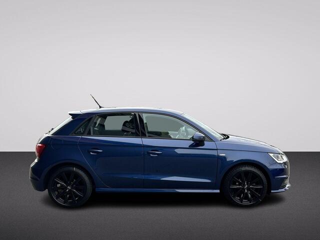 Audi A1 Sportback 1.0 TFSI Adrenalin 95pk | S-line | Airco |