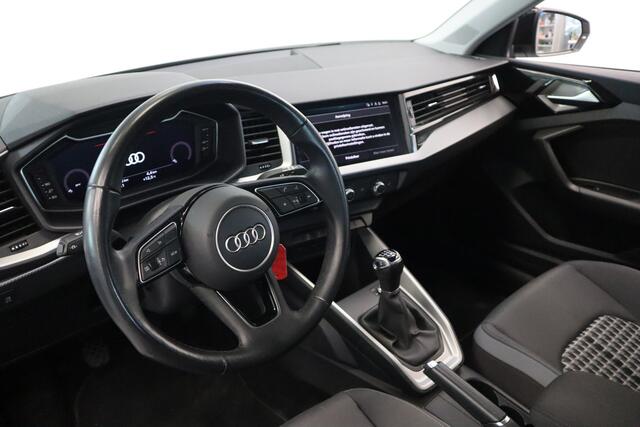 Audi A1 citycarver 30 TFSI epic Airco Cruise Control 17 LMV PDC VCP DAB+