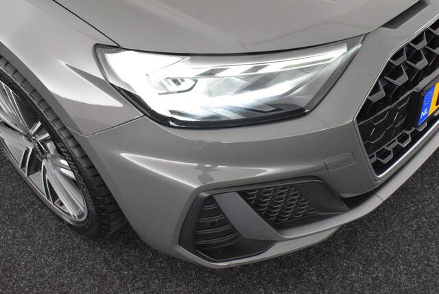 Audi A1 Sportback 35 TFSI 150pk S-Tronic 2x S-Line Camera Led Stoelverwarming Virtual Cockpit Navigatie