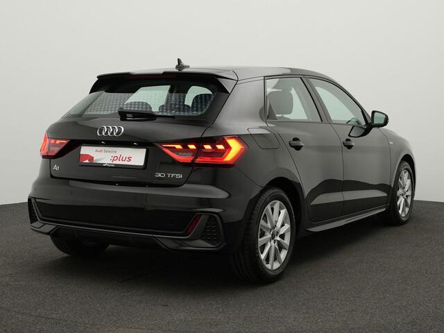 Audi A1 Sportback 30 TFSI 116 pk S-tronic Advanced edition / S-Line | Navigatie | Stoelverwarming | Parkeersensoren voor/achter