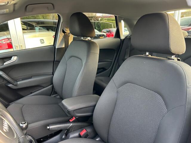 Audi A1 1.0 TFSI Adrenalin