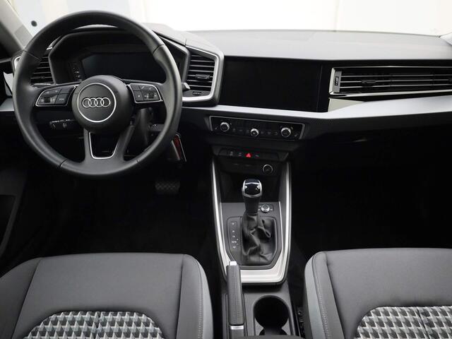 Audi A1 allstreet 30 TFSI/110PK · App connect · Verwarmbare sportstoelen · Garantie tot maart 2029 of 100000km.