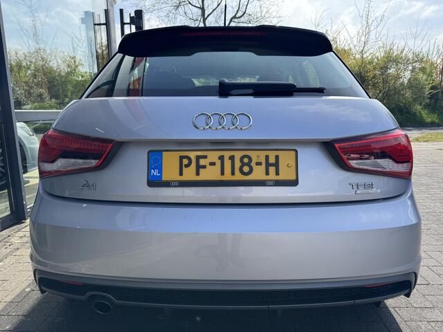 Audi A1 Sportback 1.0 TFSI Adrenalin