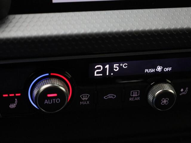 Audi A1 Sportback 25 TFSI/95PK S Line · Leder · Navigatie · Stoelverwarming