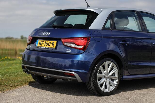 Audi A1 Sportback 1.0 TFSI S-Line ? Navi ? 17 inch ? Cruise