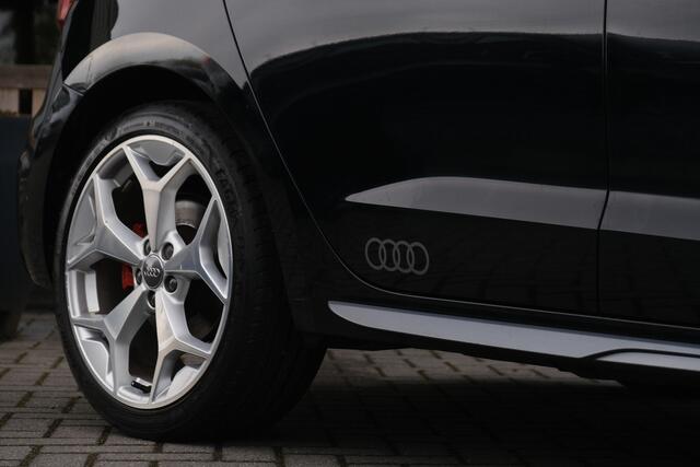 Audi A1 Sportback 40 TFSI S-Line 200PK Matrix Virtual Black Optiek Carplay Stoelverwarming Keyless