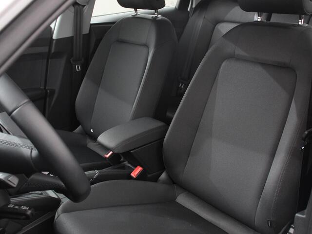 Audi A1 Sportback 30 TFSI 110pk Automaat Advanced Climate Control Navigatie Apple Carplay/Android Auto Voorstoelen verwarmd Cruise control Achteruitrijcamera Lichtmetalen velgen Two Tone