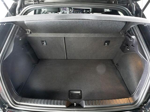 Audi A1 Sportback S-Line 30 TFSI 110pk | LED - Plus | Cruise Control | Digitale cockpit | App Connect | 17" lichtmetalen velgen | Climate Control |