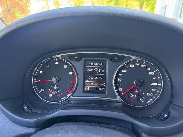 Audi A1 Sportback 5 DRS, MOOI LEDER 1.0 TFSI S-LINE ULTRA