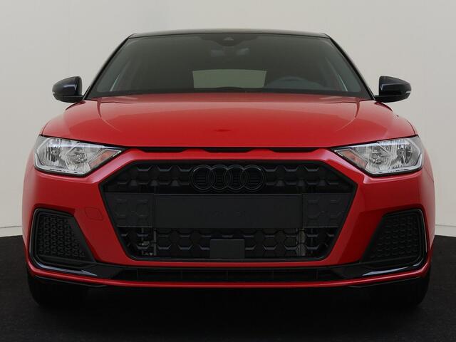 Audi A1 Sportback 25 TFSI Advanced edition | Optiekpakket zwart | Cilmate control | Sportstoelen | Privacy glass | Parkeersensoren achter