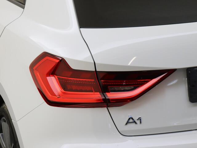 Audi A1 Sportback 25 TFSI Advanced edition | LED koplampen | Climate control | Privacy glass | 17 inch LM velgen