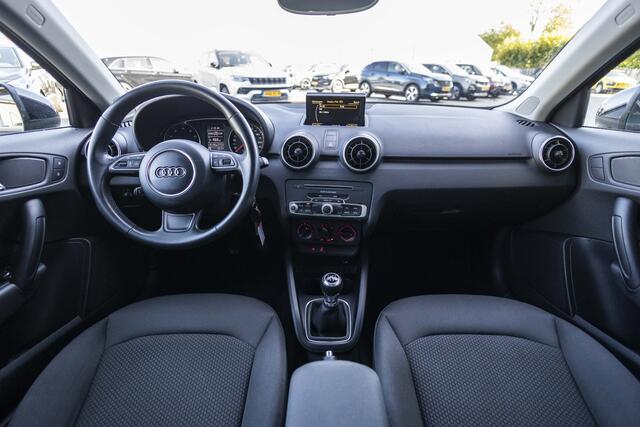 Audi A1 Sportback 1.0 TFSI S-Line | NL Auto | Navi | Cruise