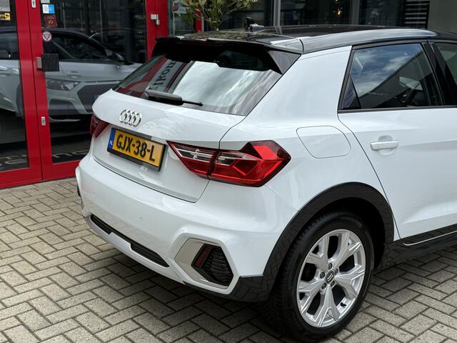 Audi A1 CITYCARVER 25 TFSI *!* NAVI/ CARPLAY/ 17 INCH/ STOELVERWARMING/ PDC *!*