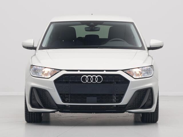Audi A1 Sportback 25 TFSI 95 pk s-tronic S line edition Stoelverwarming, Optiek zwart, Navi via app