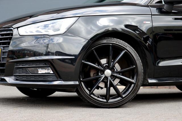 Audi A1 Sportback 1.0 TFSI Sport S line Edition | Automaat | Stoelverwarming | Privacy Glas | Bi-xenon | 18'' inch | Licht- en regensensor |