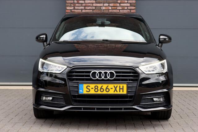 Audi A1 Sportback 1.0 TFSI Sport S line Edition | Automaat | Stoelverwarming | Privacy Glas | Bi-xenon | 18'' inch | Licht- en regensensor |