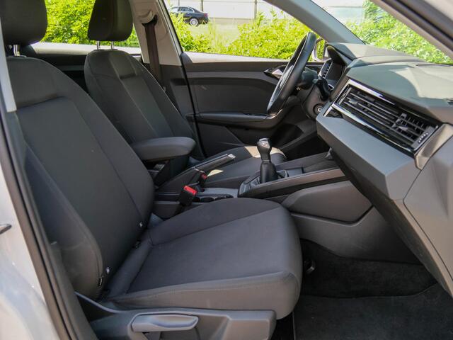 Audi A1 Sportback 25 TFSI Pro Line | NAVIGATIE | CRUISE CONTROL |