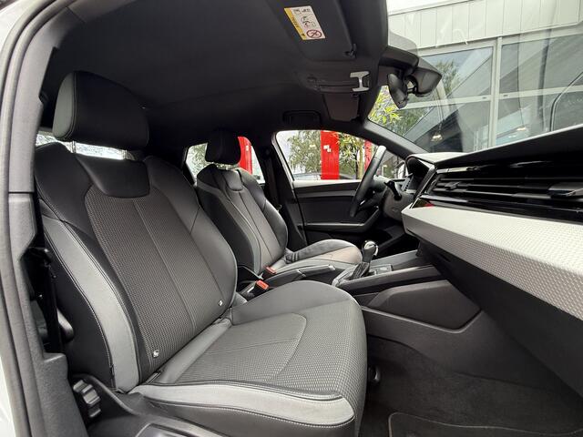 Audi A1 Sportback 25 TFSI AUT. *!* 2x S-LINE *!* VIRTUAL/ CARPLAY/ LED/ 17 INCH/ KEYLESS *!*