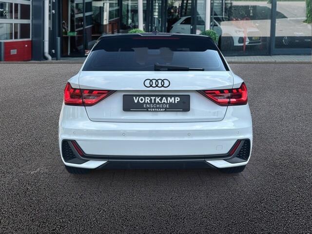 Audi A1 30 TFSI S LINE LED/CRUISE/STOELVERW/PDC/NAVIGATIE