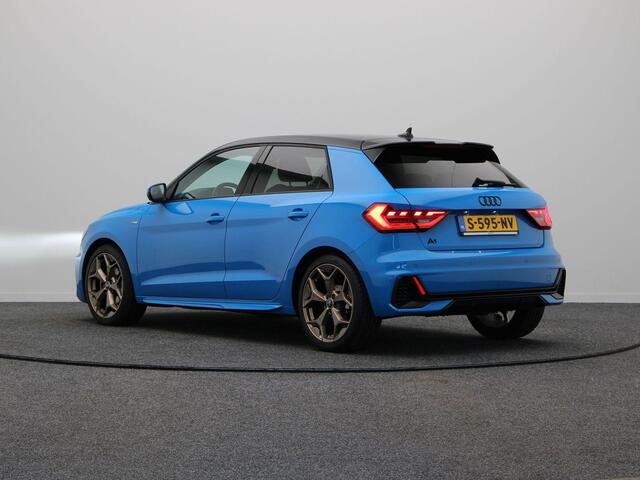 Audi A1 Sportback 30 TFSI S edition | Stoelverwarming | Lederen Bekleding | Zwart Dak | 18 Inch Velgen |