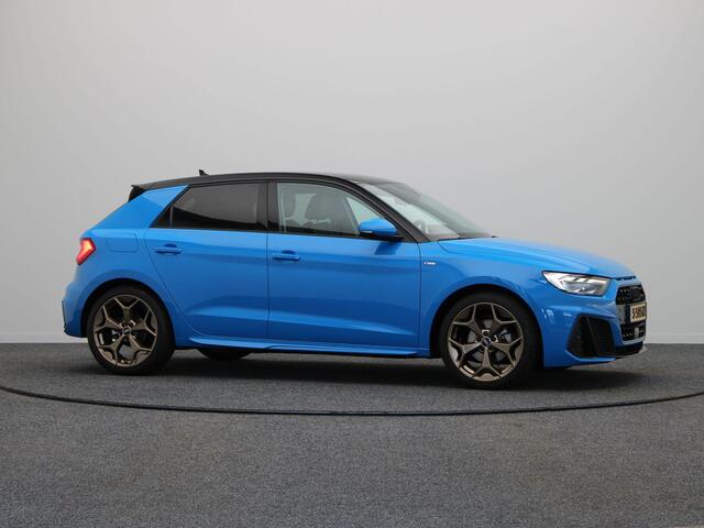 Audi A1 Sportback 30 TFSI S edition | Stoelverwarming | Lederen Bekleding | Zwart Dak | 18 Inch Velgen |