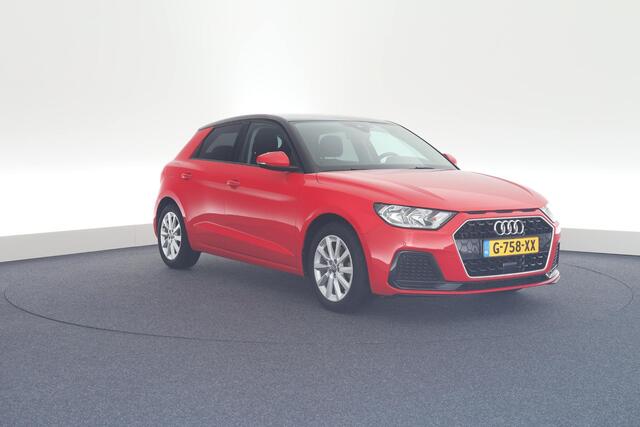 Audi A1 Sportback 30 TFSI 116pk S-Tronic S-Line Trekhaak Stoelverwarming Parkeersensoren Navigatie DAB