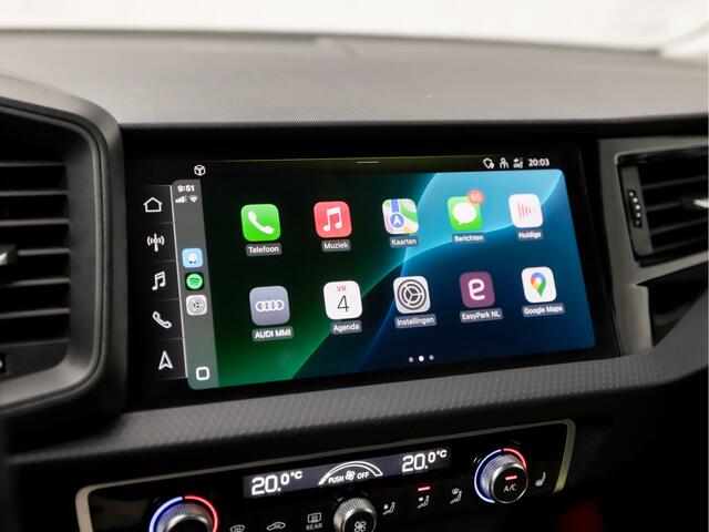 Audi A1 Sportback 25 TFSI Advanced Sport Automaat (GROOT NAVI, APPLE CARPLAY, DIGITAAL DASHBOARD, CRUISE, STOELVERWARMING, SPORTSTOELEN, NIEUWE APK, NIEUWSTAAT)