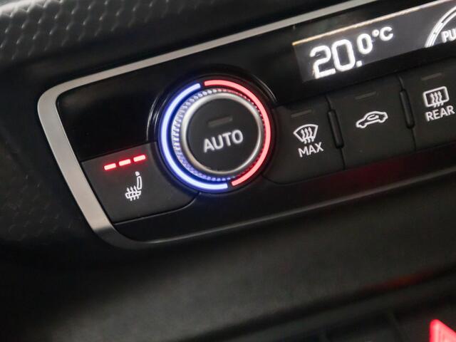 Audi A1 Sportback 25 TFSI Advanced Sport Automaat (GROOT NAVI, APPLE CARPLAY, DIGITAAL DASHBOARD, CRUISE, STOELVERWARMING, SPORTSTOELEN, NIEUWE APK, NIEUWSTAAT)