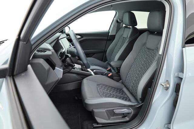 Audi A1 Sportback 30 TFSI S-Line Apple CarPlay | Keyless | Stoelverw. | 17'' | Cruise | LED