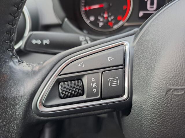 Audi A1 Sportback 1.0 TFSI Adrenalinc S-Line | Automaat | Airco | Navi | Cruise | PDC | Twotone |