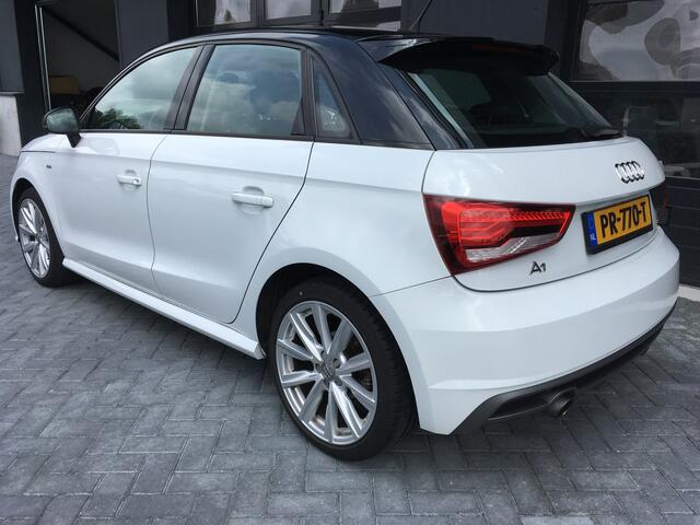 Audi A1 Sportback 1.0 TFSI Adrenalin S-line