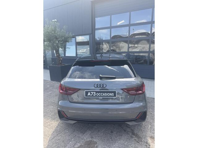 Audi A1 Sportback 30 TFSI S Line edition one