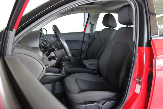Audi A1 Sportback 1.4 TFSI S-Line 4-cilinder | Pano | Two-Tone | LED | Bluetooth | Airco | Cruise | 17" LMV | Mistlampen