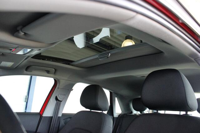 Audi A1 Sportback 1.4 TFSI S-Line 4-cilinder | Pano | Two-Tone | LED | Bluetooth | Airco | Cruise | 17" LMV | Mistlampen