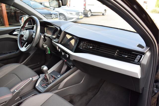 Audi A1 Sportback 30 TFSI S edition