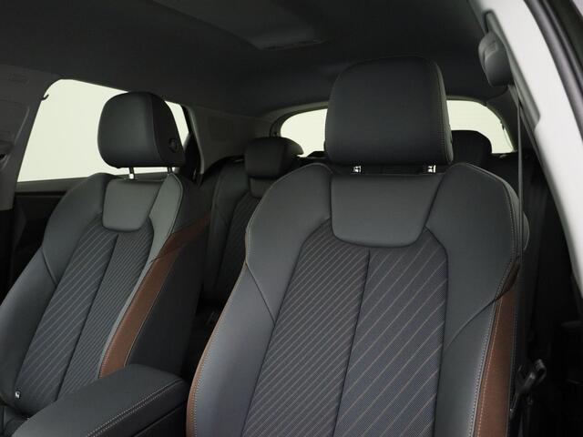 Audi A1 Sportback 30 TFSI/116PK S Line · Apple/Android · Parkeersensoren · Stoelverwarming · Garantie tot februari 2030 of 100000km.