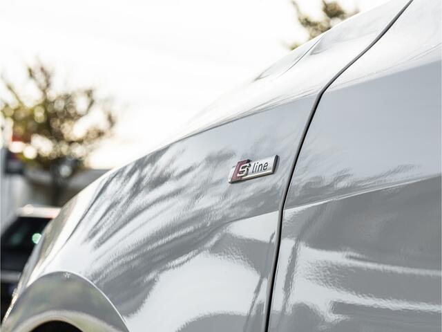 Audi A1 Sportback 30 TFSI S-Line edition BLACK OPTIC CAMERA LED 17 INCH