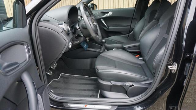 Audi A1 Sportback 1.0 TFSI 140PK 5Drs S-Line Advance Sport Xenon/LED H-Leder 17inch LM Airco Cruise Control *NL auto* 86557km!