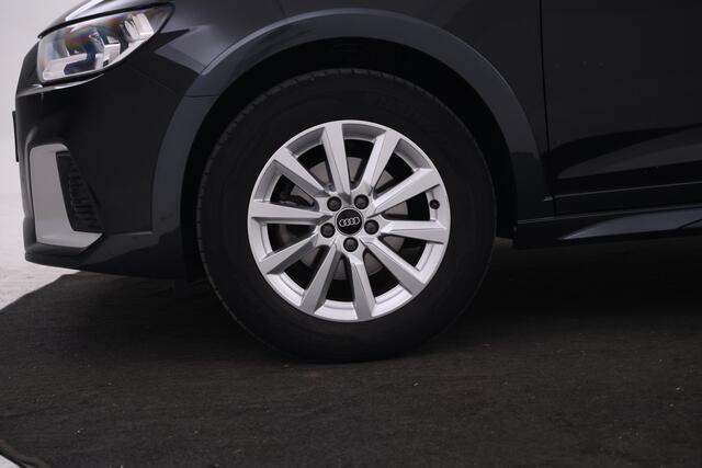 Audi A1 Sportback 25 TFSI Advanced edition City carver, Airco, Apple Carplay