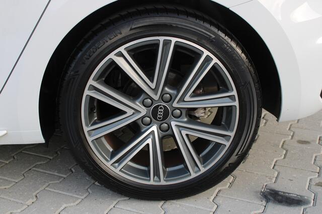 Audi A1 Sportback 35 TFSI Pro Line S | Incl. 12 maanden garantie | Automaat | Apple Carplay | Navigatie | Cruise control | Parkeersensoren | Sportstoelen half leder | Airco |