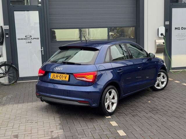 Audi A1 Sportback 1.0 TFSI Sport LED,PDC, STOELVER, AUT. ECC