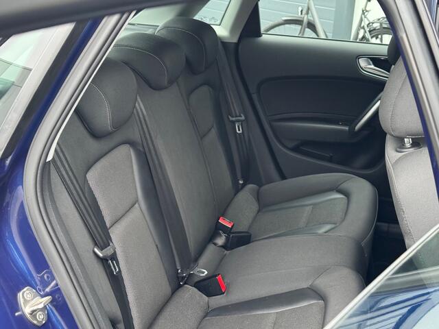 Audi A1 Sportback 1.0 TFSI Sport LED,PDC, STOELVER, AUT. ECC