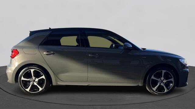 Audi A1 Sportback 25 TFSI 96PK S Edition / Parkeerhulp Achter / LED